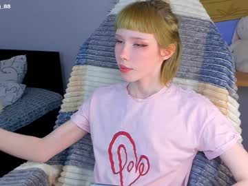girl cam all day littlething88 image #1391999