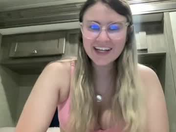 girl cam all day alexisdanielxo image #9535745