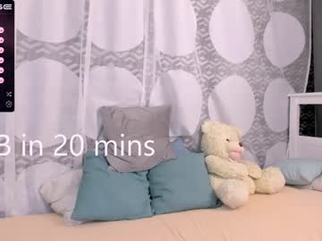 couple cam all day vivianperri image #2473573
