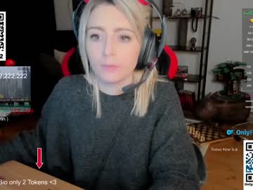 girl cam all day kimilee22 image #1346413