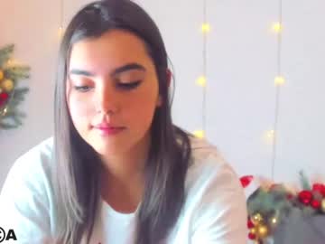girl cam all day nika_la image #811100