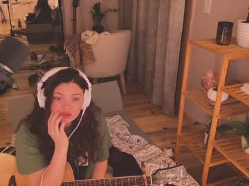 girl cam all day emersoncane image #5425226