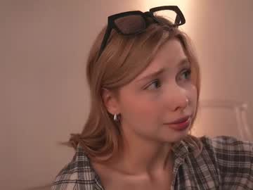 girl cam all day april_blush image #9385073