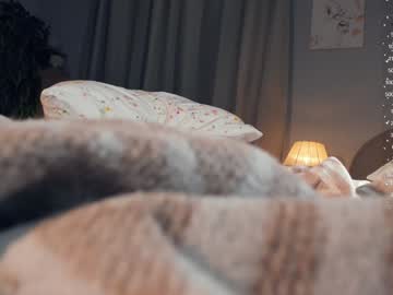 girl cam all day hinatabroks image #8627578