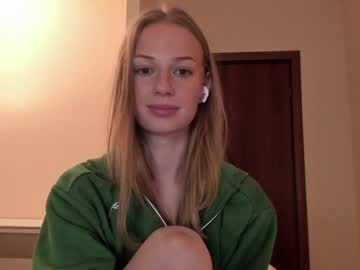 girl cam all day magic_couple13 image #7976843