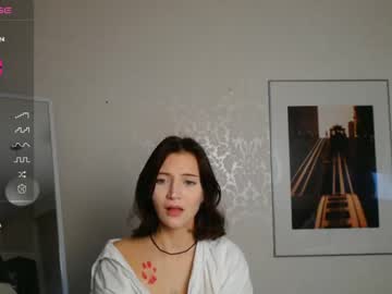 girl cam all day lisasashley image #5296938