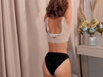 girl cam all day lenaelisabeth image #5775673