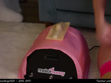 girl cam all day surfergirl121 image #3355980