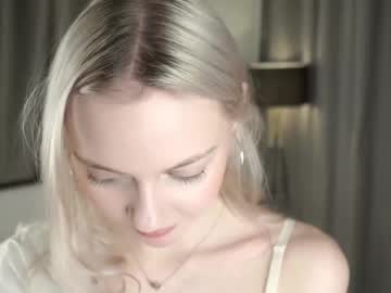 girl cam all day taitedutch image #8982811