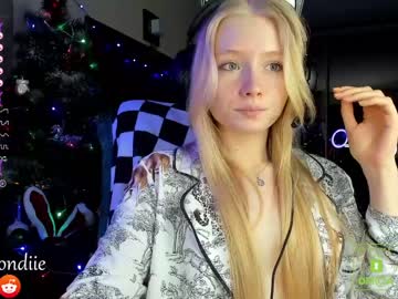 girl cam all day bestblondiiecb image #3440325