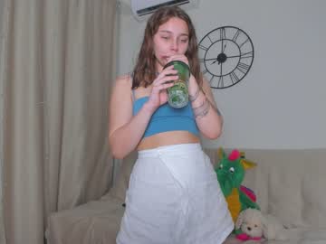 girl cam all day eleonora_linn image #3194964
