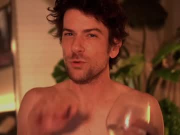 man cam all day charlieonline image #3422367