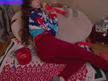 girl cam all day chroniclove image #3141293