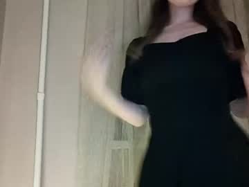 girl cam all day jennyjansen image #5322723