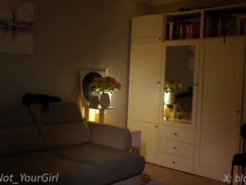 girl cam all day _blackbee_ image #7128007