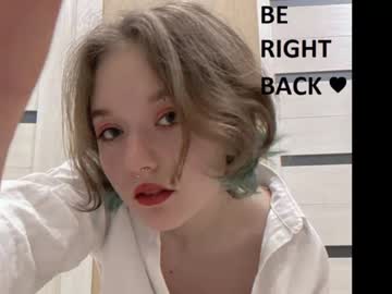 girl cam all day wooondermia image #1873158