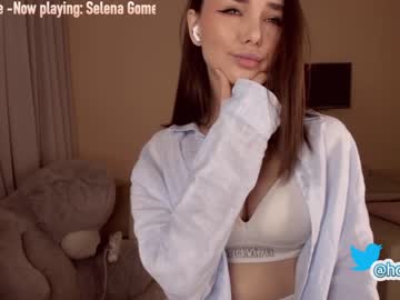 girl cam all day hollyextra image #1559819