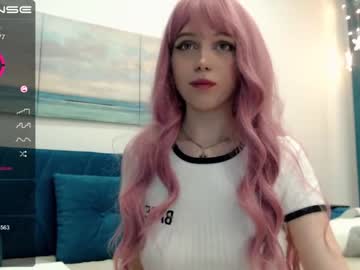 girl cam all day small_blondee image #1043358
