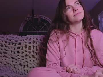 girl cam all day chroniclove image #3964879