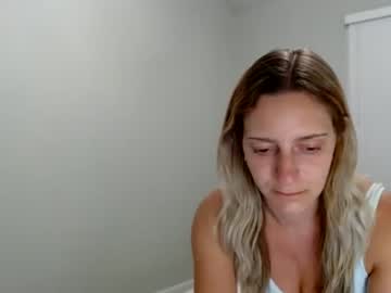 girl cam all day petiteblonde99 image #4344142