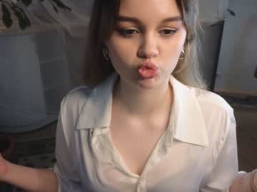 girl cam all day lornabyfield image #6375420