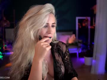 girl cam all day provocatrixx image #3098312