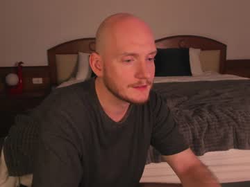 couple cam all day maypeach image #5794470