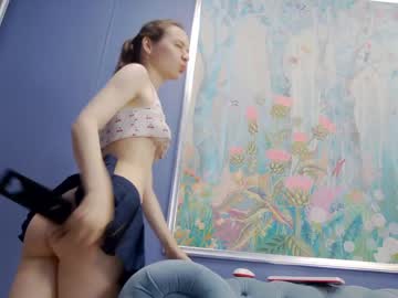 girl cam all day kriskras__ image #4653163