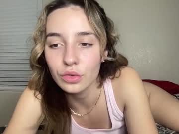 girl cam all day itsariawest image #8324651