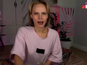 girl cam all day stefanie_collins image #5685711
