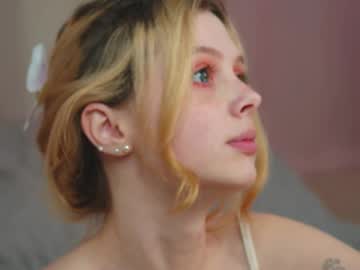 girl cam all day little_anitta image #9162911