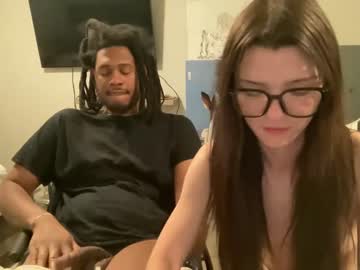 couple cam all day gamohuncho image #7053571