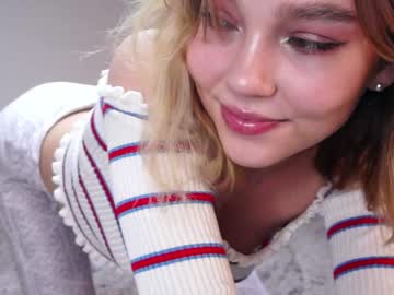 girl cam all day heavenly_d1amond image #3730229