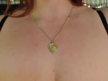 girl cam all day _redxxxvelvet_ image #3580944