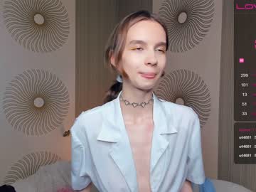 girl cam all day happiness_call image #4919148
