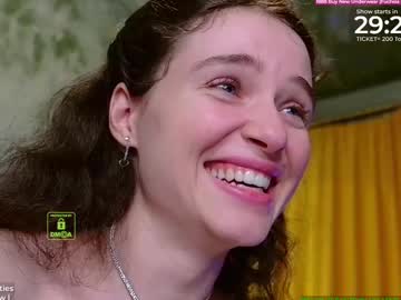 girl cam all day demurelixir image #9551341