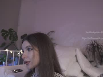 girl cam all day _deepthroatgalactica image #936347