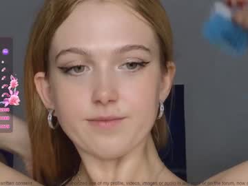girl cam all day small_blondee image #7908788