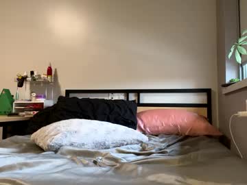 girl cam all day pprincesskyliee image #8404289