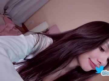 girl cam all day hollyextra image #2945598