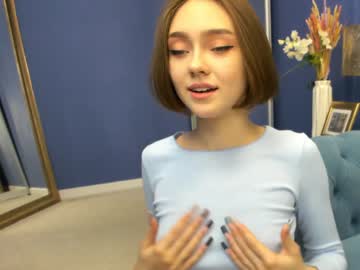 girl cam all day adelewilson__ image #466848