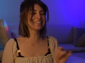 girl cam all day lizmreow image #1691733