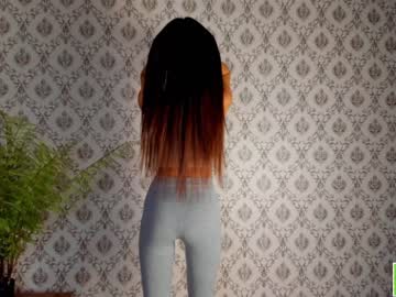 girl cam all day amandamedrano image #3130888