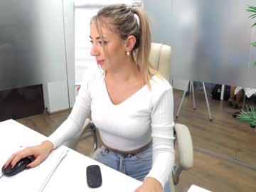 girl cam all day babesgowild image #2656507