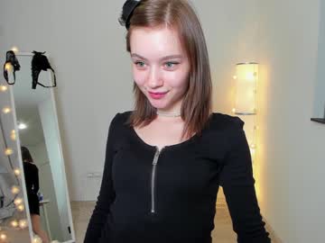girl cam all day bless_sheila image #2994280