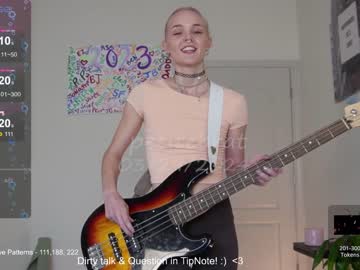 girl cam all day petitebrat image #6675091