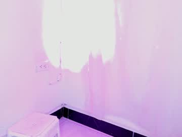 couple cam all day bubbles1_ image #7367552