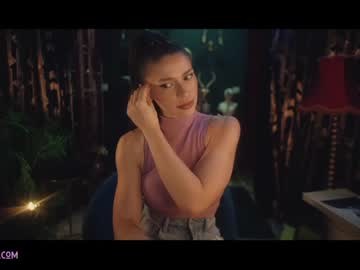 girl cam all day lucieoude_ image #2007562