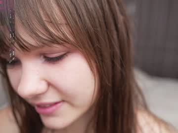 girl cam all day little_lolla18 image #7911351
