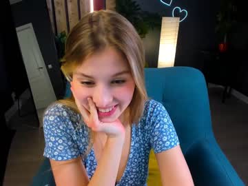 girl cam all day milablush image #4369472